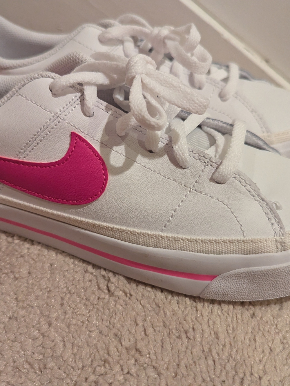 Nike Court Legacy Size 6Y / 7.5 W